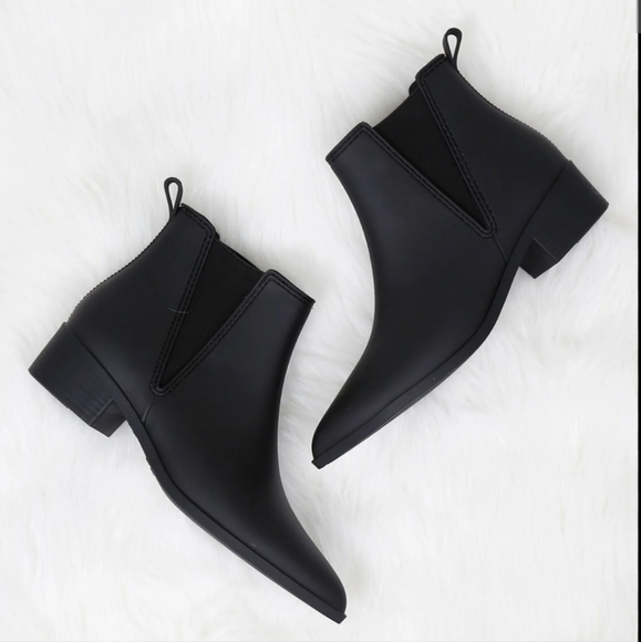 Jeffrey Campbell Mist - pointed rain bootie - matte black - Picture 1 of 9